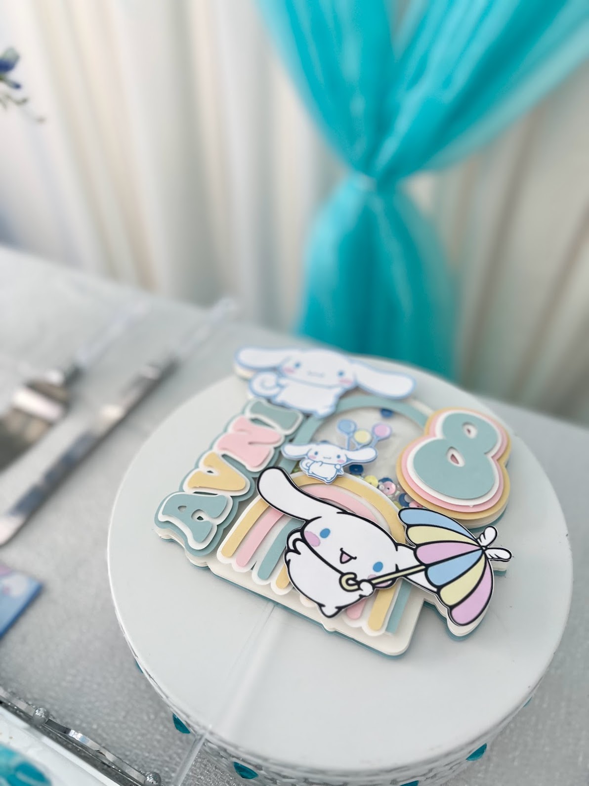 CINNAMOROLL Cake topper, Sanrio shaker cake topper