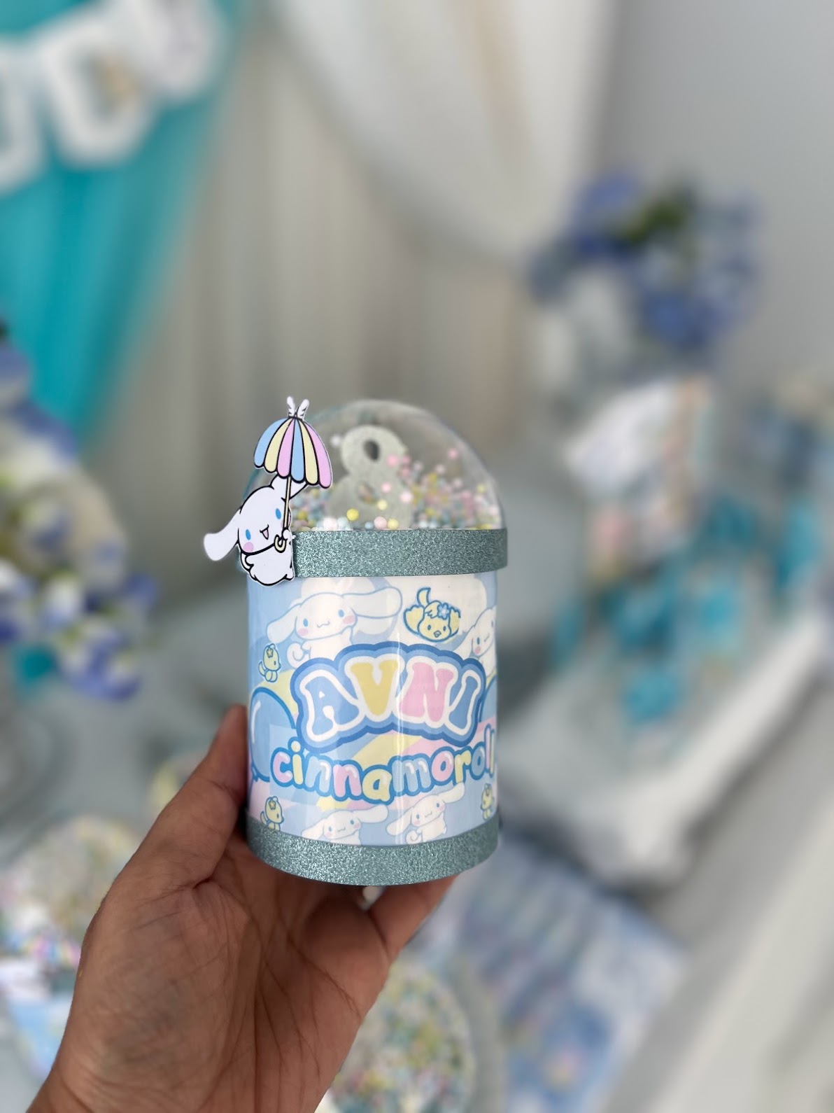 Cinnamoroll Pringle cans, Sanrio Pringles