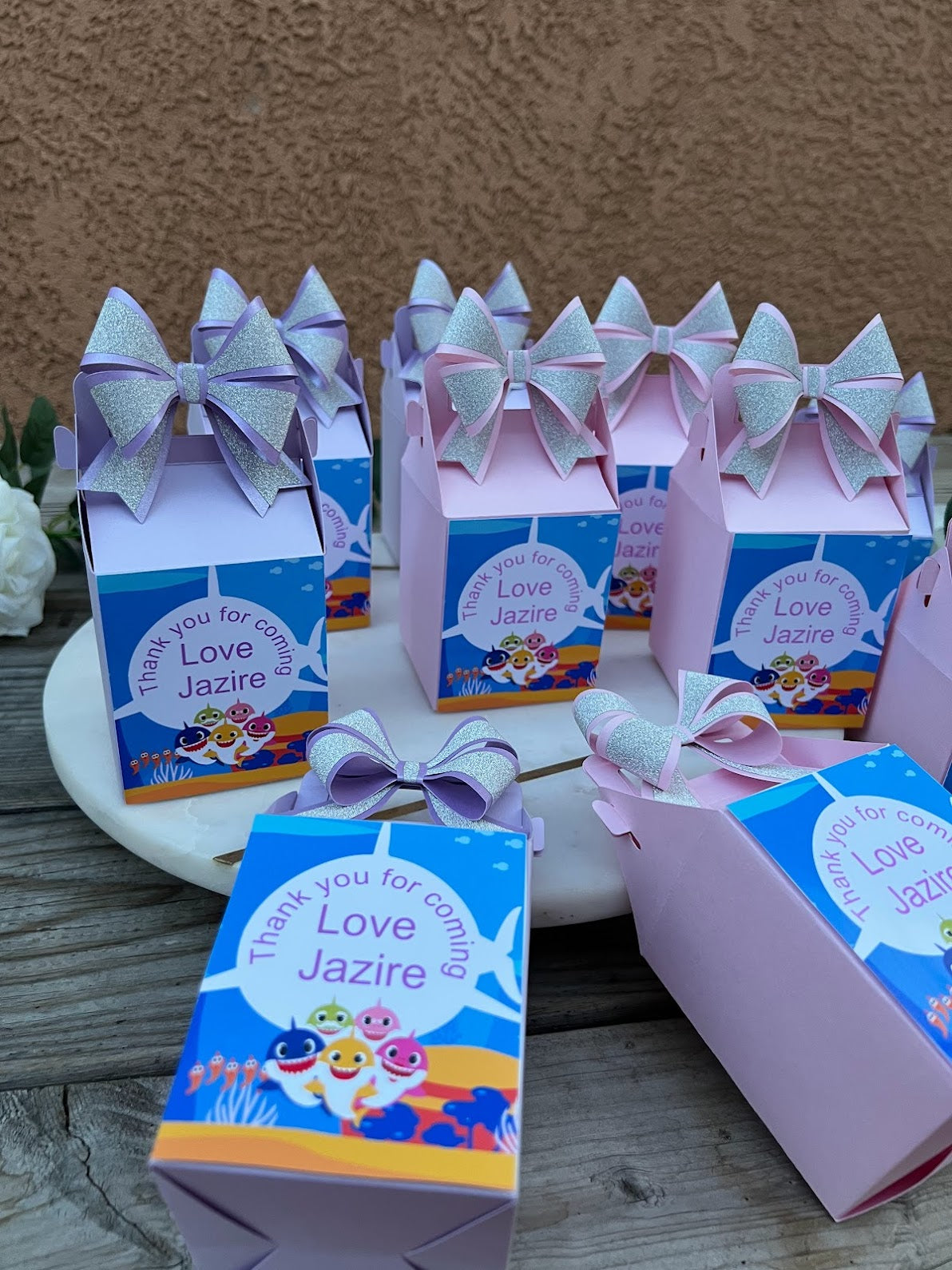 Baby shark favor boxes